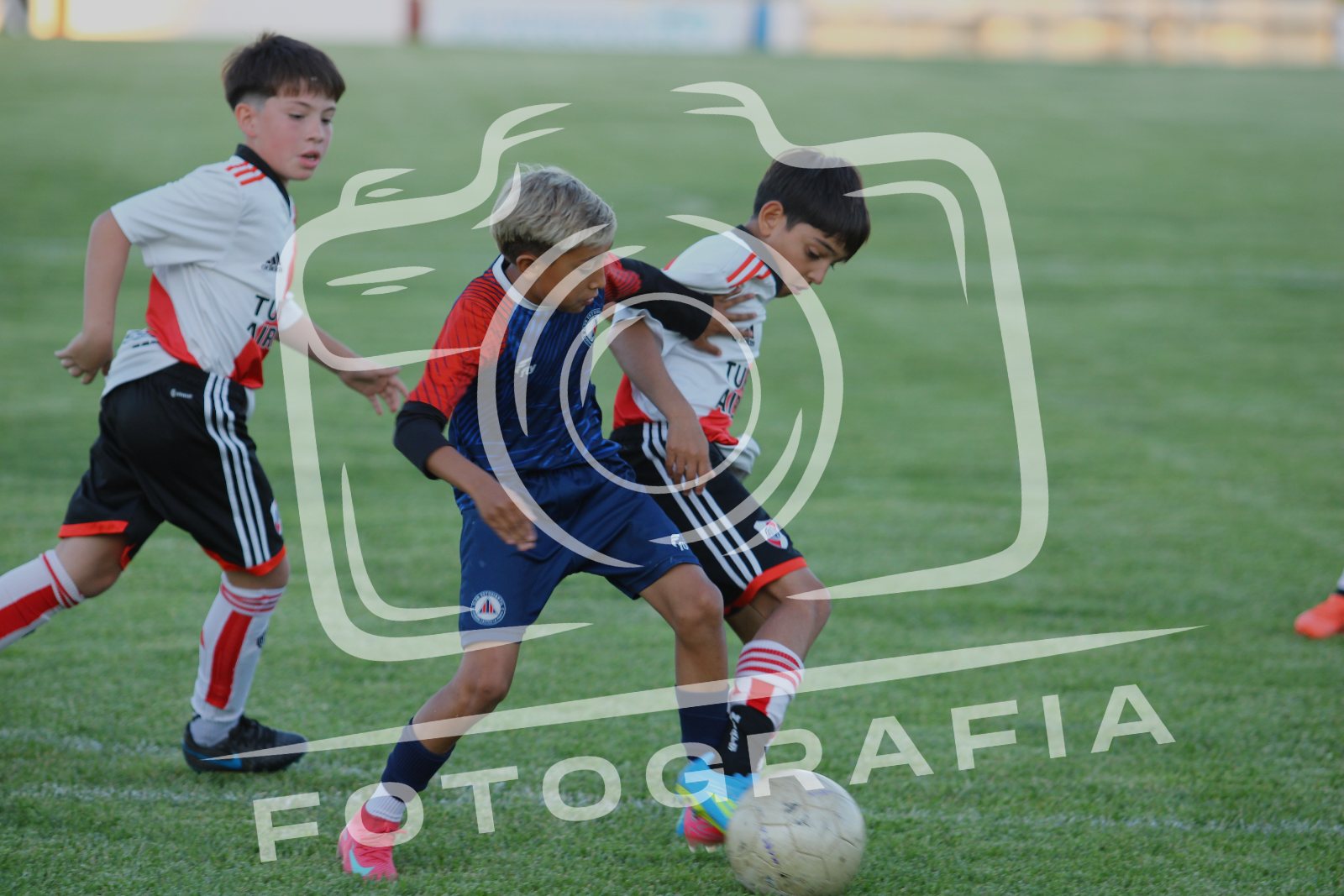 Portada de River Vs Estudiantil
